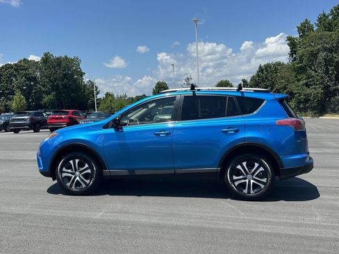 Used 2016 Toyota RAV4 LE FWD image 22