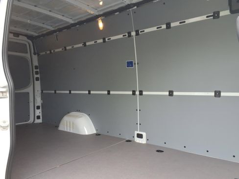 New 2025 Mercedes-Benz Sprinter 2500 image 17