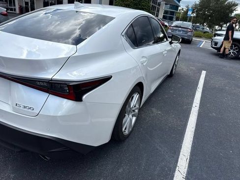 Used 2024 Lexus IS 300 w/ Comfort Package RWD image 5
