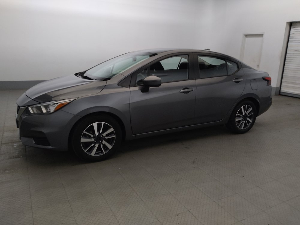 Used 2021 Nissan Versa SV FWD image 2