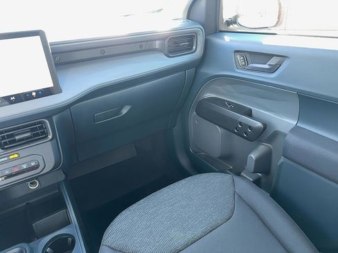 New 2026 Ford Maverick XL image 13
