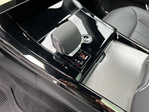 New 2025 Land Rover Range Rover Sport Dynamic SE image 13