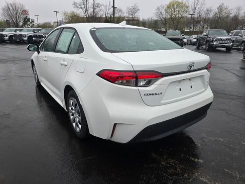 Certified 2024 Toyota Corolla LE FWD image 5