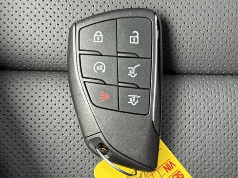 New 2026 GMC Yukon Elevation image 29