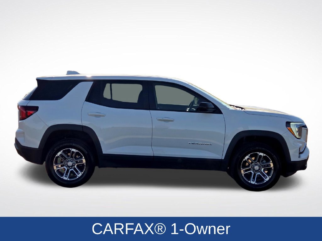 Used 2026 GMC Terrain Elevation AWD/4WD image 2