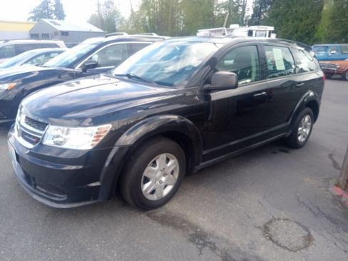 Used 2012 Dodge Journey SE image 2