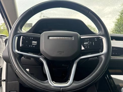 Used 2022 Land Rover Range Rover Evoque R-Dynamic S AWD/4WD image 7