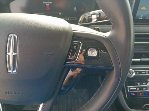 Used 2022 Lincoln Corsair Reserve w/ Elements Package image 10