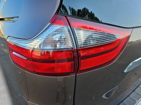 Used 2020 Toyota Sienna Limited AWD/4WD image 18