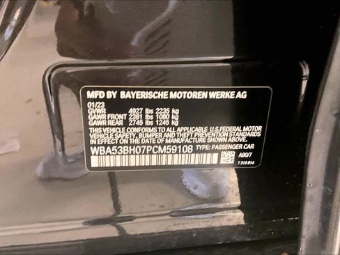 Used 2023 BMW 530i w/ Convenience Package RWD image 32