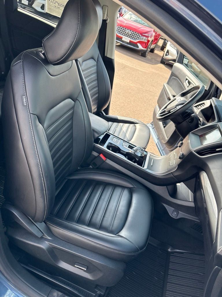 Used 2019 Ford Edge SEL w/ Equipment Group 201A AWD/4WD image 32