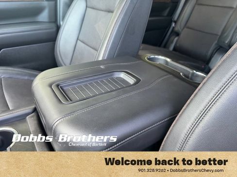 Used 2023 Chevrolet Tahoe High Country w/ Premium Package AWD/4WD image 22