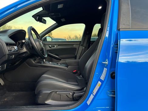 Used 2022 Honda Civic Sport image 3