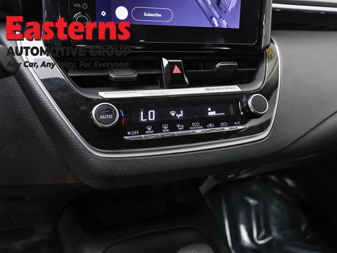 Used 2024 Toyota Corolla LE FWD image 19