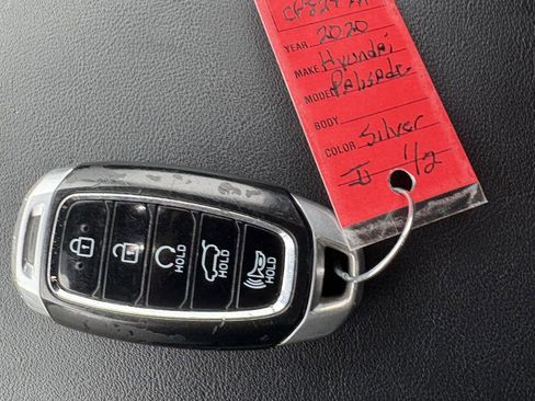 Used 2020 Hyundai Palisade Limited image 32