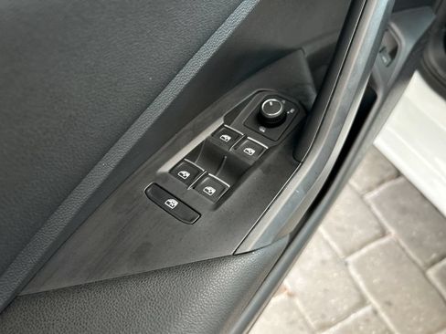 Certified 2021 Volkswagen Jetta R-Line w/ R-Line Cold Weather Package FWD image 12