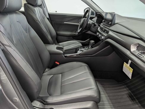 Certified 2025 Acura Integra FWD image 41