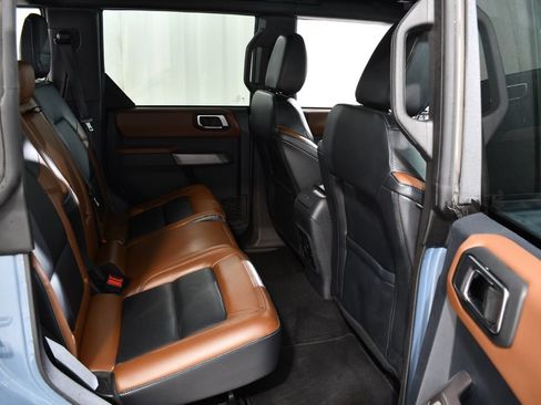 Used 2023 Ford Bronco Outer Banks AWD/4WD image 19