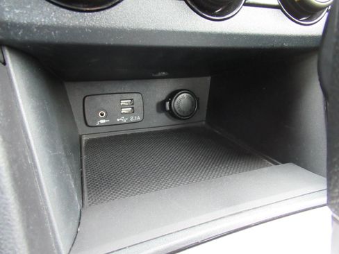 Used 2022 Subaru Impreza 2.0i Premium w/ Popular Package #2 AWD/4WD image 27