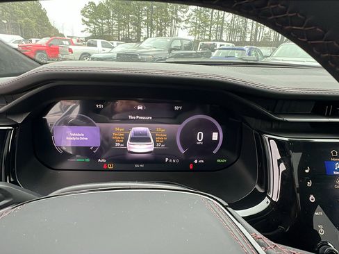 Used 2024 Jeep Wagoneer Launch Edition image 30