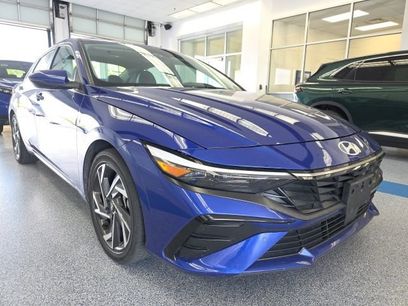Used 2024 Hyundai Elantra Limited