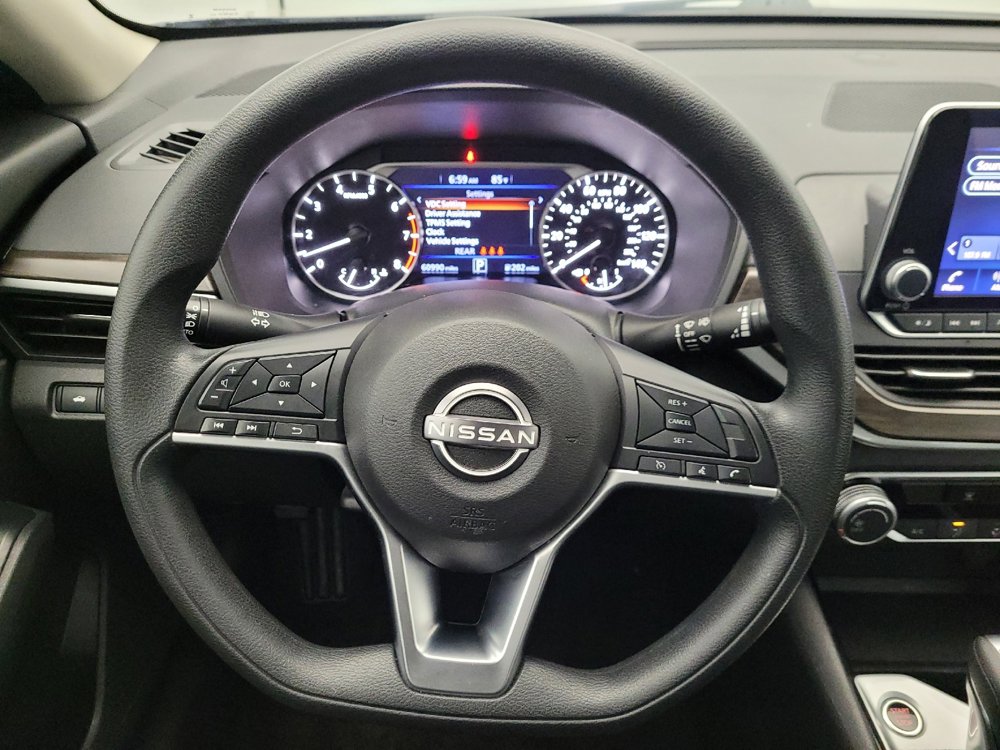 Used 2024 Nissan Altima 2.5 SV FWD image 22