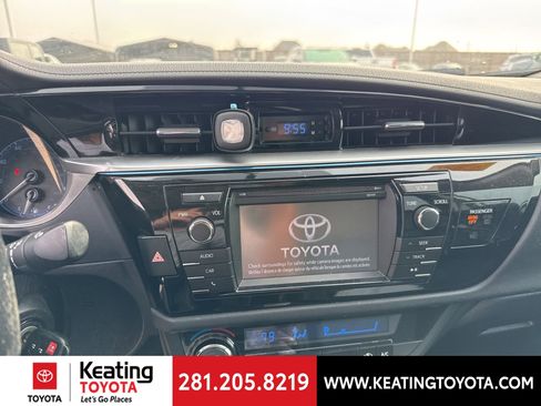 Used 2014 Toyota Corolla S image 16