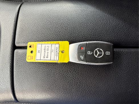 Used 2020 Mercedes-Benz GLE 350 4MATIC image 38