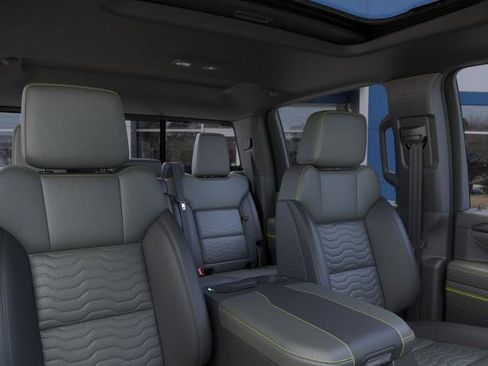 New 2026 Chevrolet Silverado 2500 ZR2 AWD/4WD image 24
