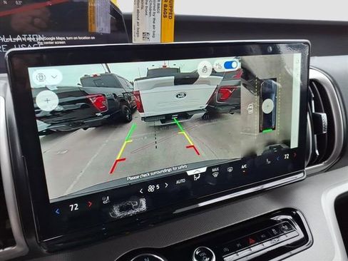 New 2025 Ford Expedition Active image 17