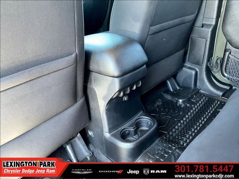 Used 2015 Jeep Wrangler Unlimited Sport AWD/4WD image 10