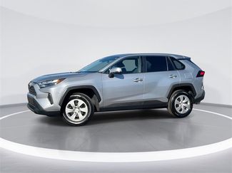 Used 2023 Toyota RAV4 LE video 1