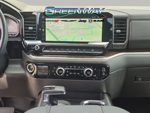 Used 2025 GMC Sierra 1500 Elevation w/ Elevation Premium Package AWD/4WD image 10