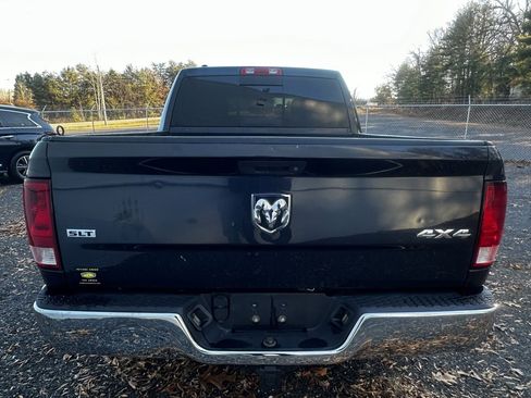 Used 2016 RAM 1500 Classic SLT w/ SLT Plus D￩cor Group image 5