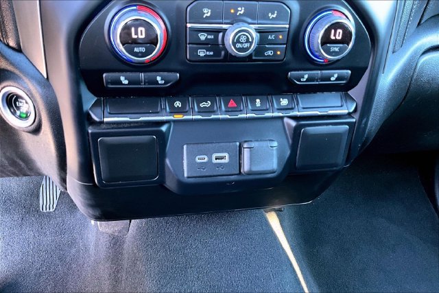 Used 2022 Chevrolet Silverado 1500 LT AWD/4WD image 25