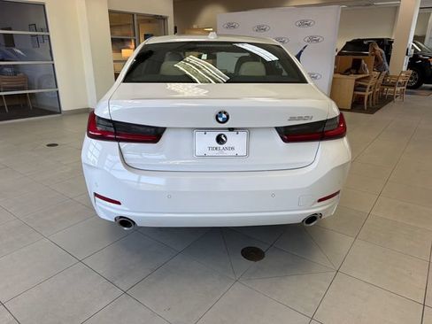 Used 2026 BMW 330i Sedan RWD image 7