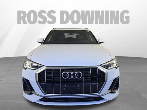 Used 2025 Audi Q3 2.0T Premium AWD/4WD image 2