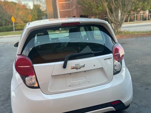 Used 2015 Chevrolet Spark LT image 8