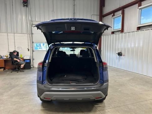 Used 2023 Nissan Rogue SV AWD/4WD image 20