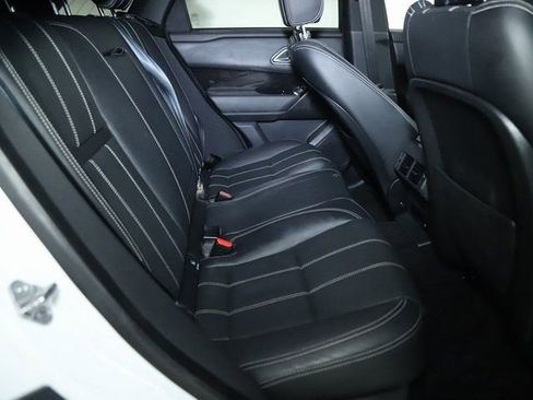 Used 2021 Land Rover Range Rover Velar R-Dynamic S image 32