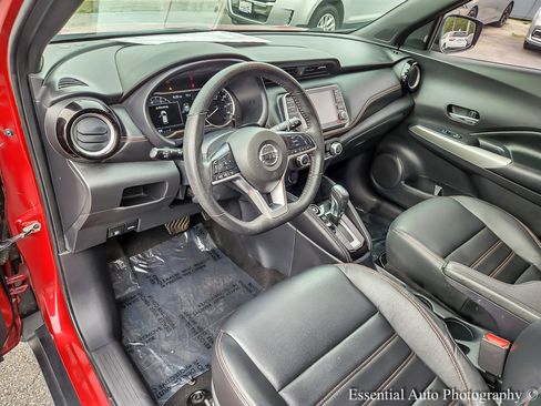 Used 2020 Nissan Kicks SR w/ SR Premium Package FWD image 10