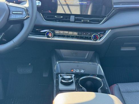 New 2026 Chevrolet Equinox RS w/ Convenience Package III image 10