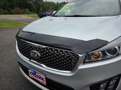 Used 2016 Kia Sorento SX AWD/4WD image 17