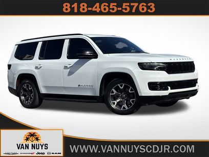 Used 2023 Jeep Wagoneer Series III w/ Preferred Equipment Group