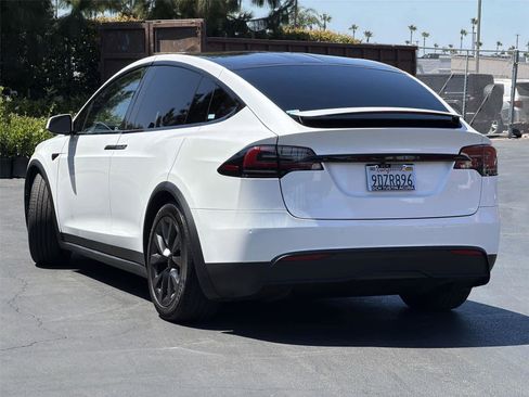 Used 2023 Tesla Model X AWD/4WD image 5