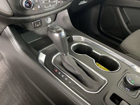 Certified 2020 Chevrolet Traverse LT image 19