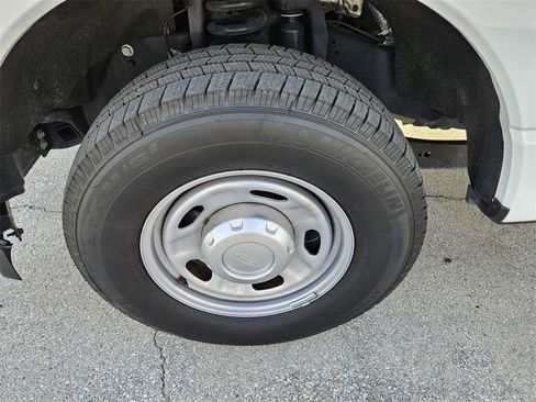 Used 2024 Ford F350 XL image 37