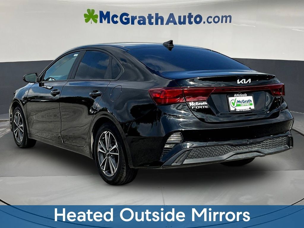 Used 2023 Kia Forte LXS w/ LXS Technology Package FWD image 5