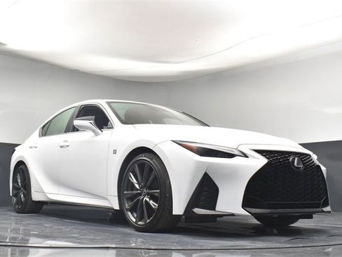 Used 2023 Lexus IS 350 F Sport w/ Memory Package image 34