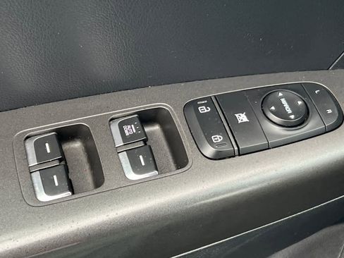 Used 2019 Kia Sportage LX image 13